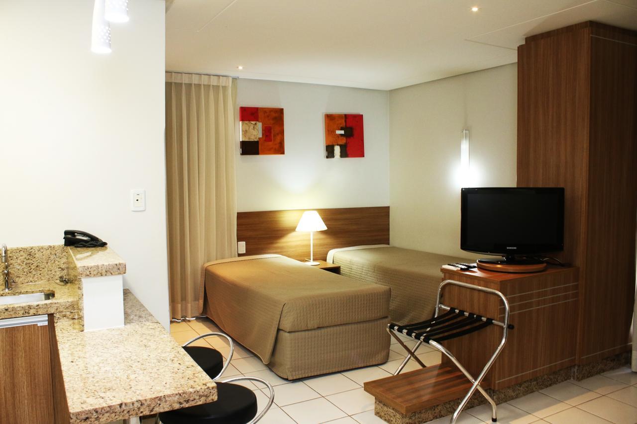 Vivence Suites Hotel Goiânia Extérieur photo